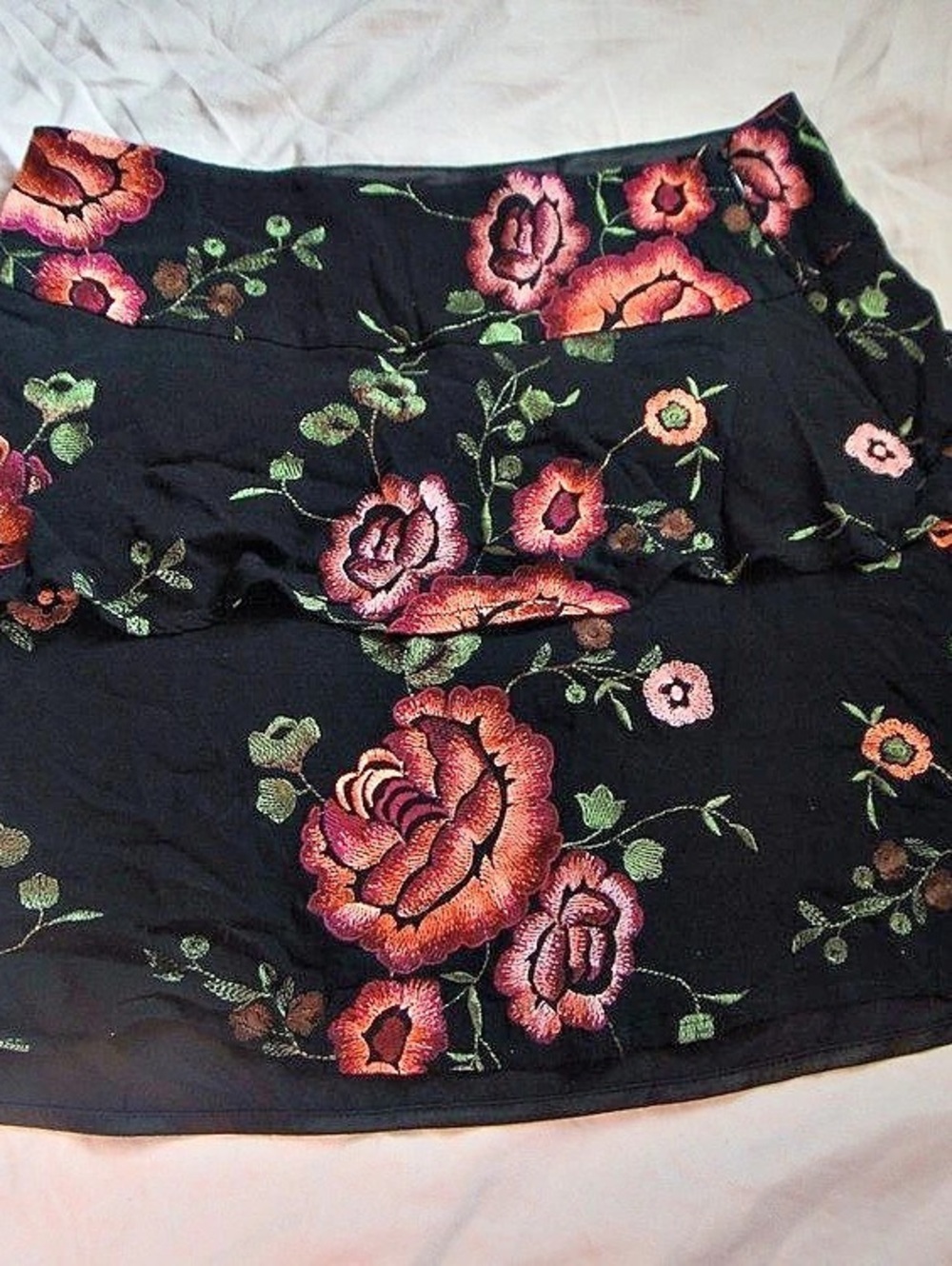 Floral Mini Skirt in Black & Red Like New